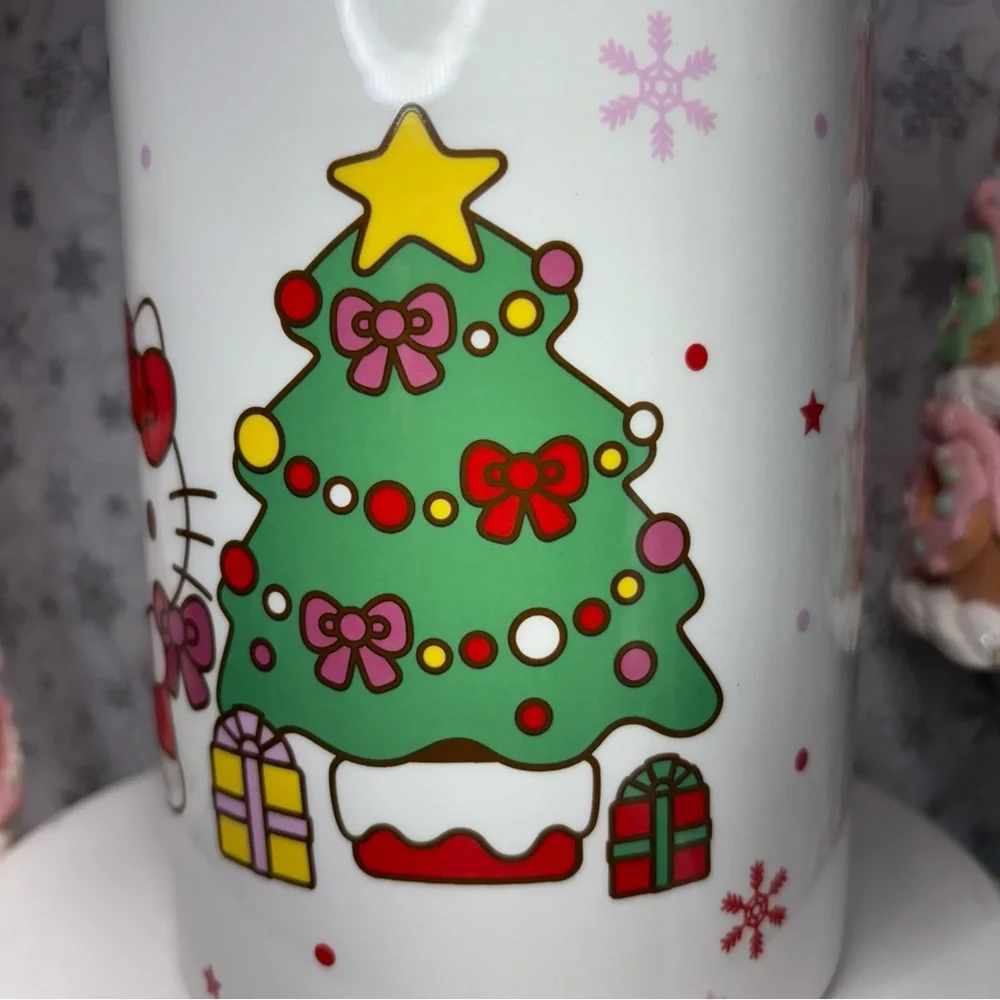 Sanrio Christmas Hello Kitty Wreath Snowflake Canister Cookie Jar w/Bow Topper - Picture 12 of 12